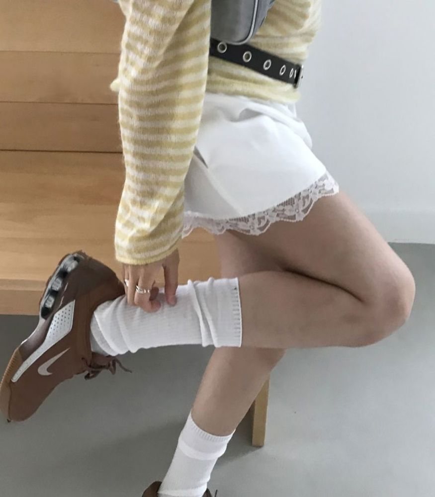 白色