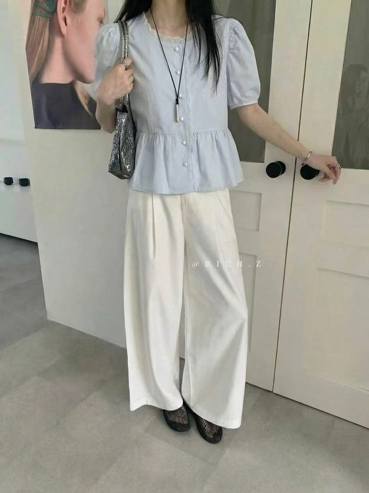 蓝色