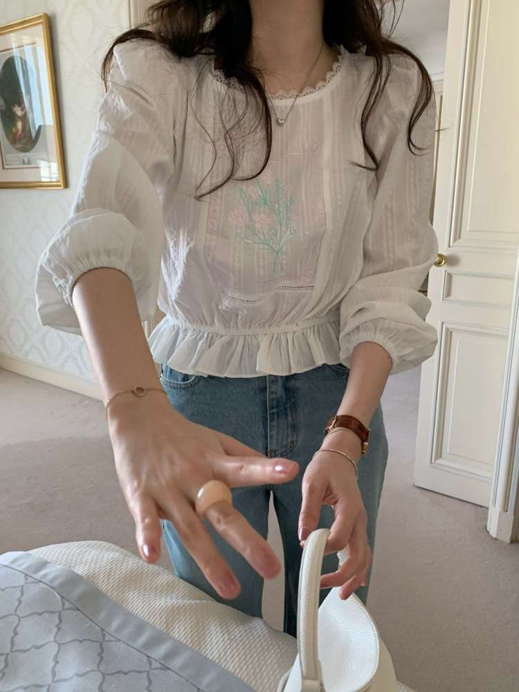 白色