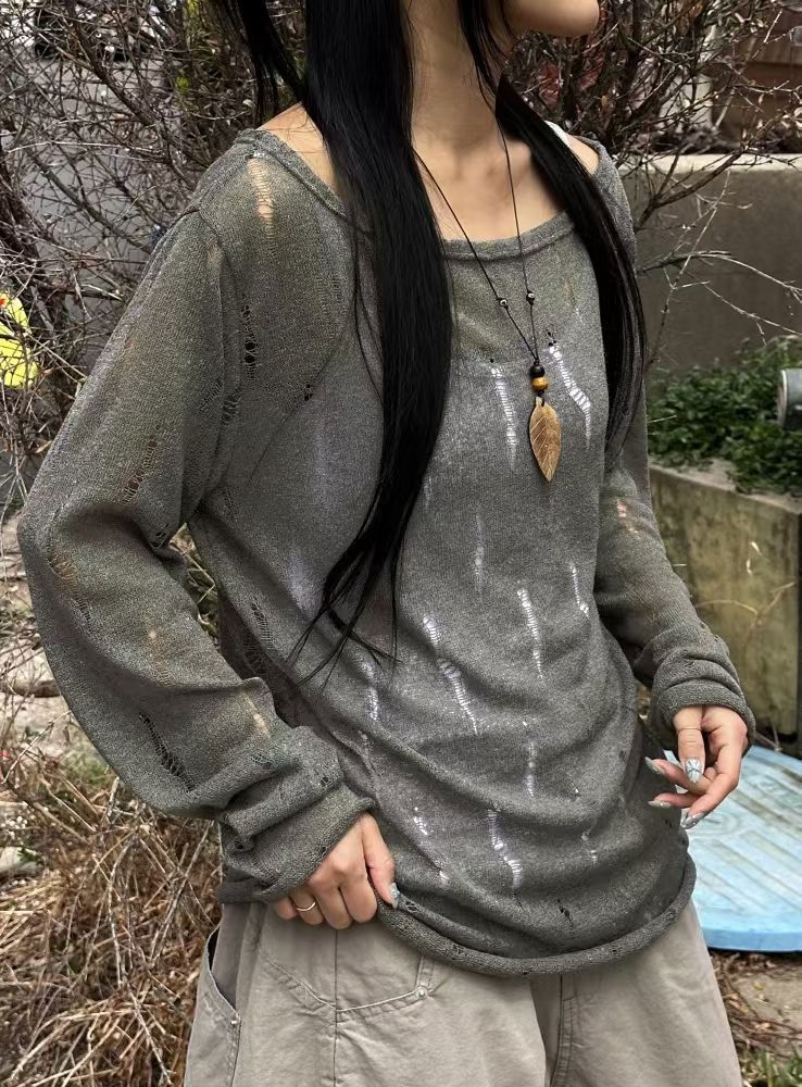 灰色