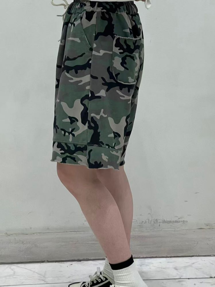 绿色