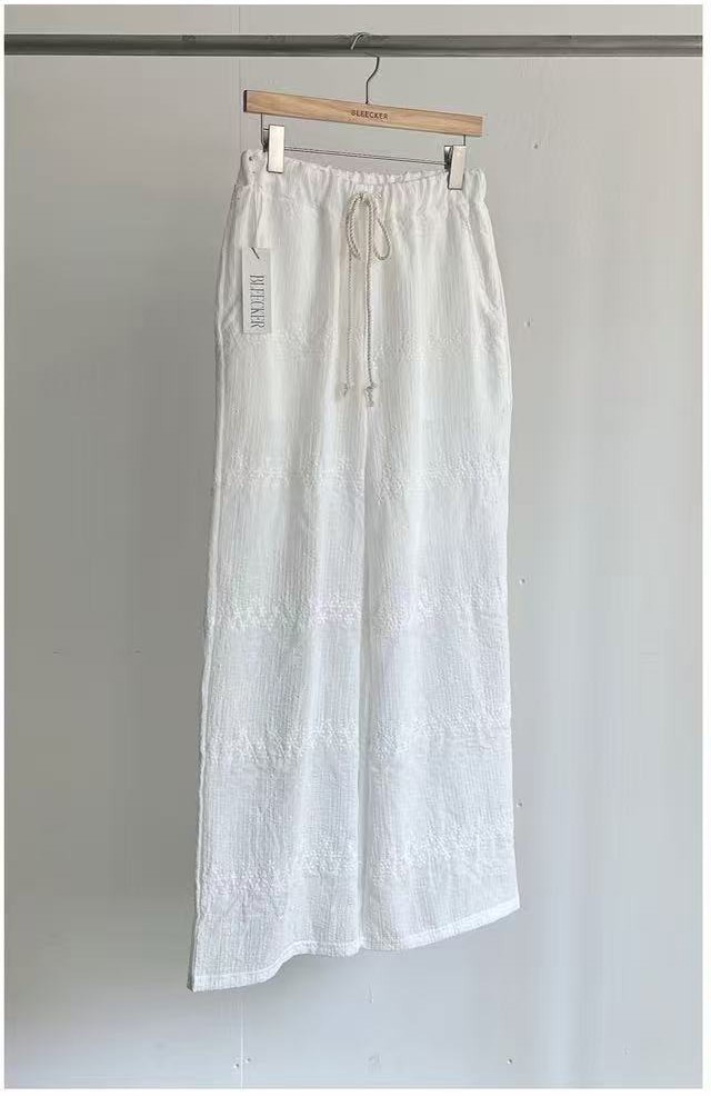 白色