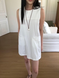 白色