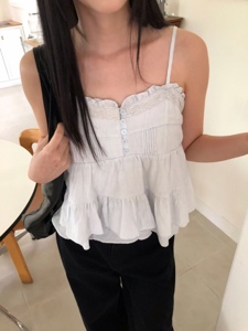 灰色