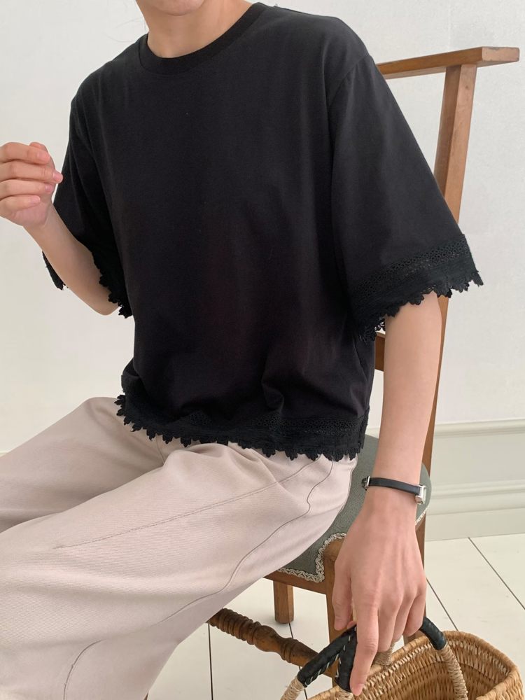 黑色