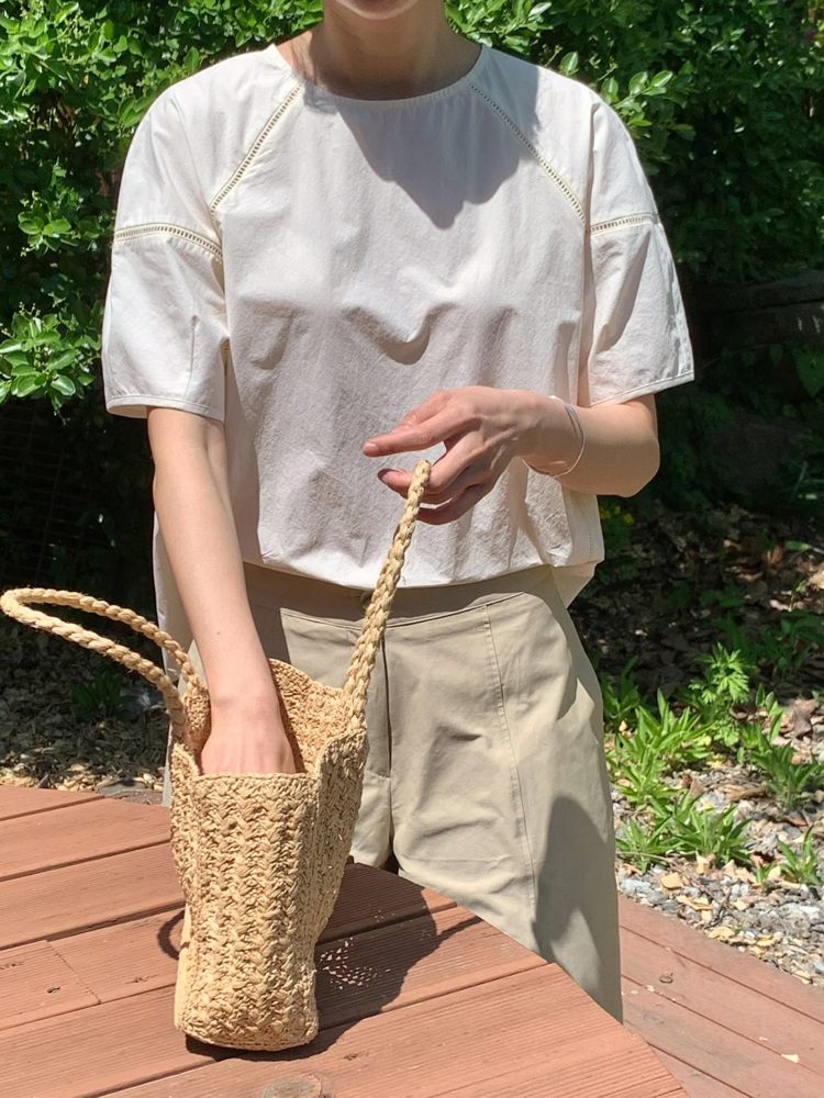 白色