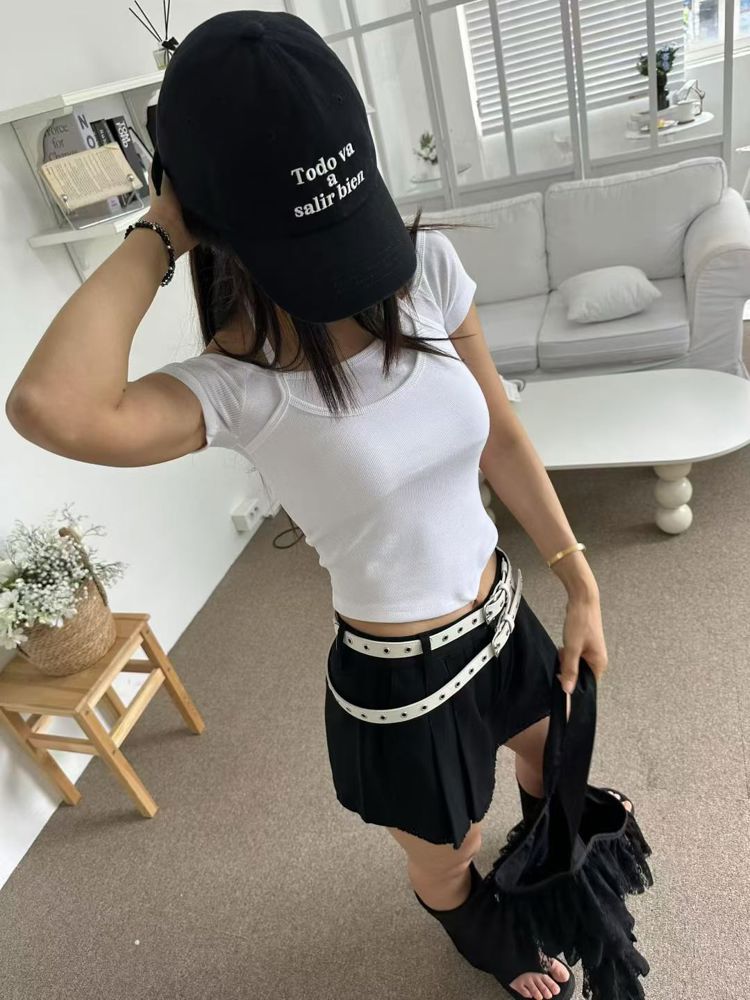 白色