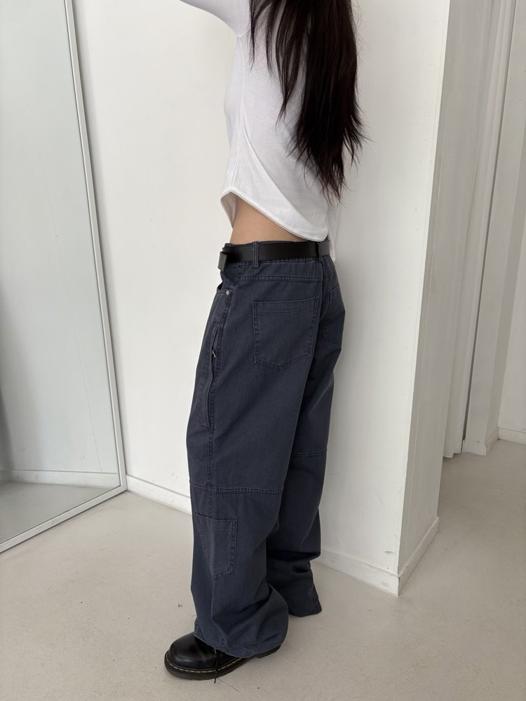蓝色