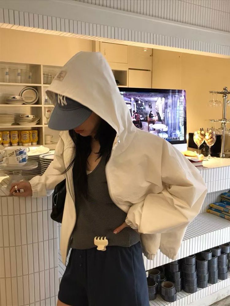 白色