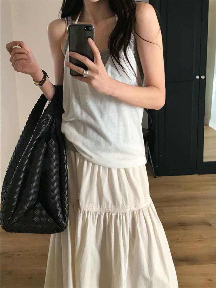 白色