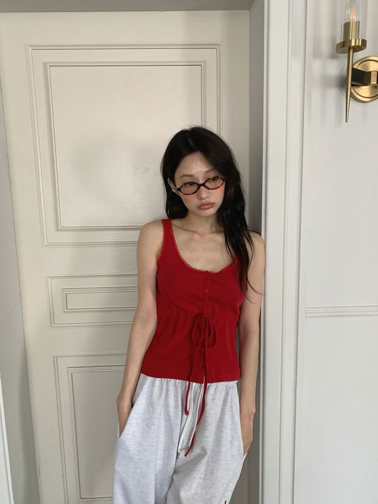 红色