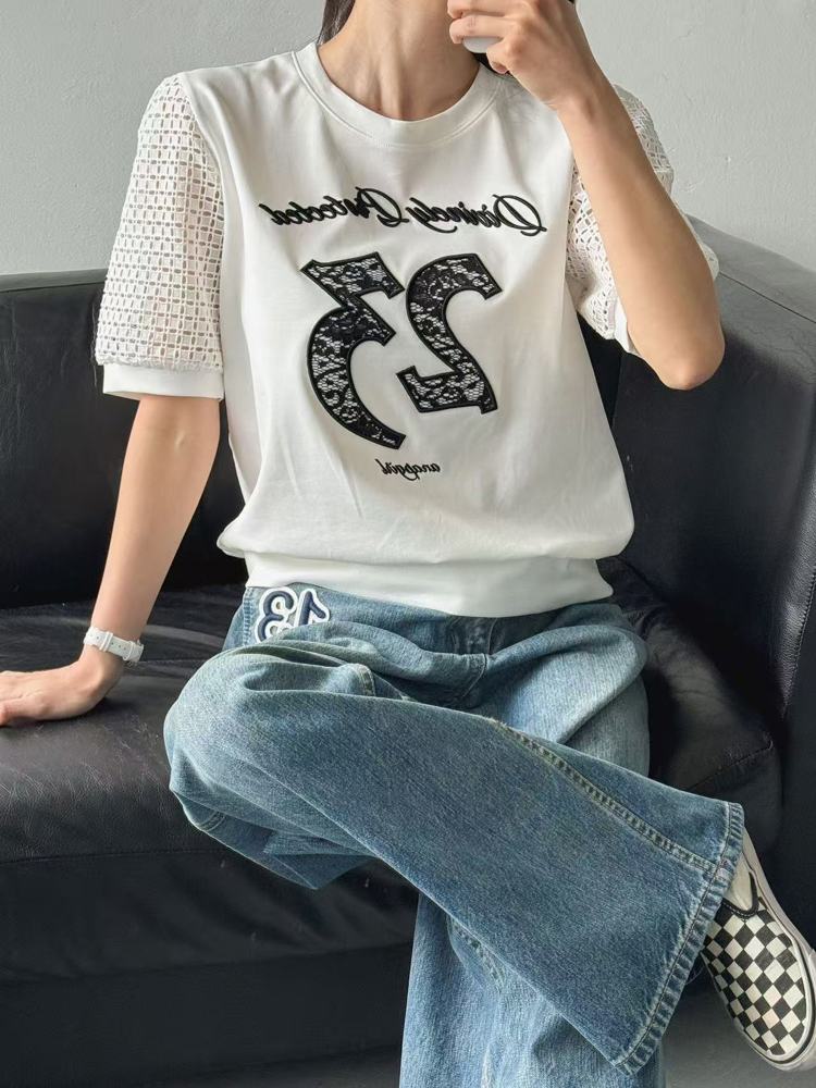 白色