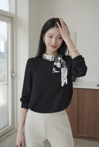 黑色