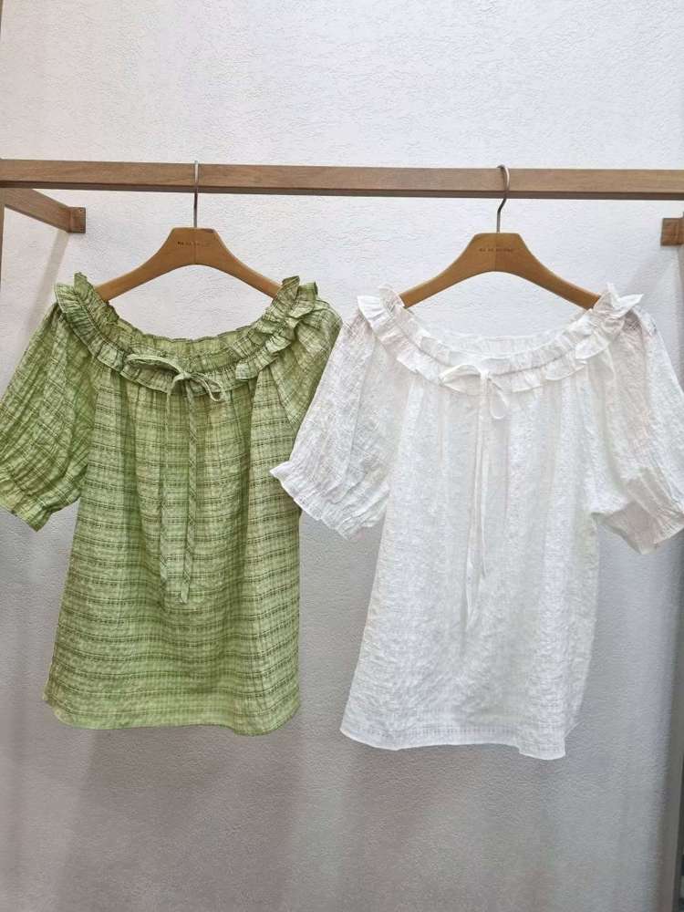 白色