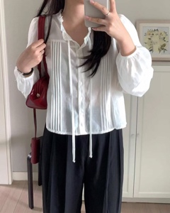 白色