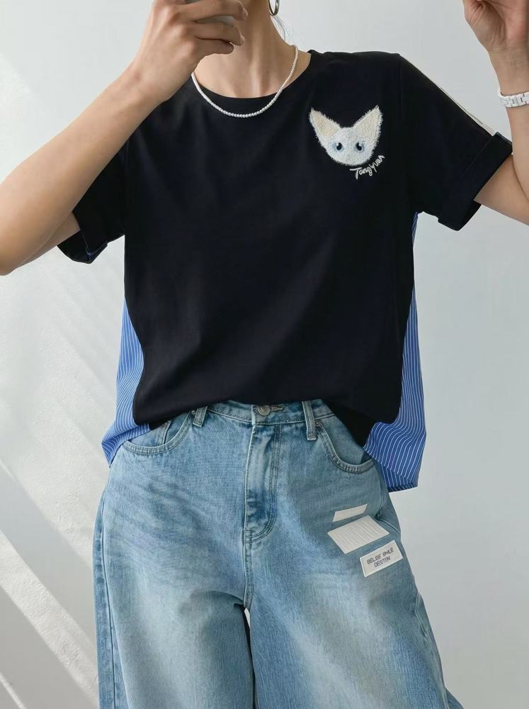 黑色