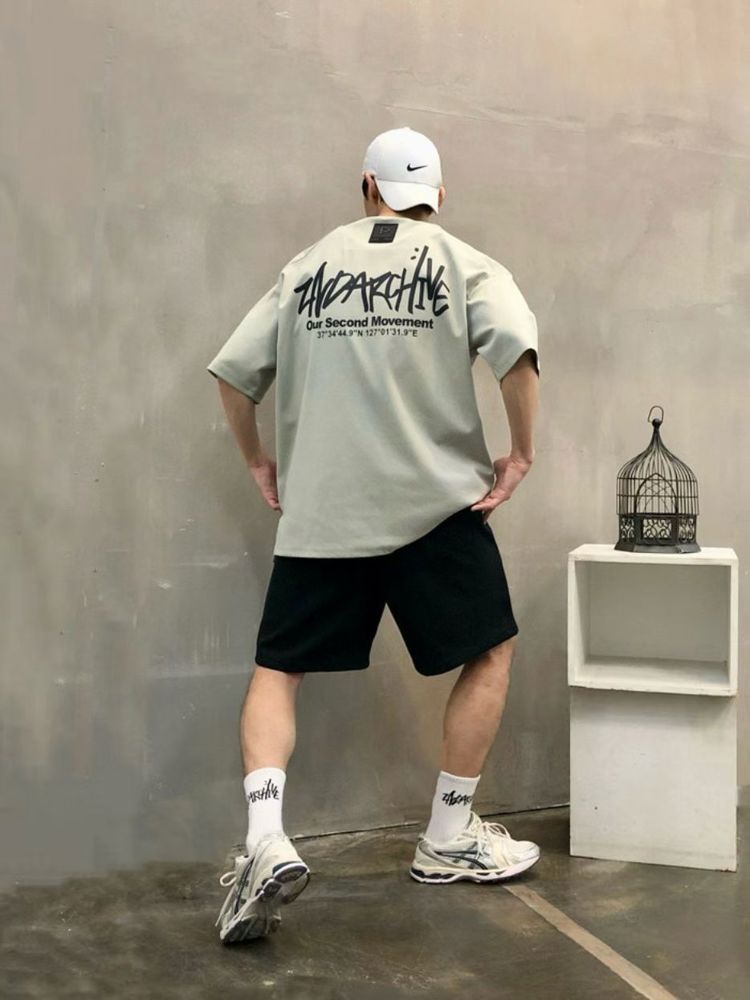 卡其色