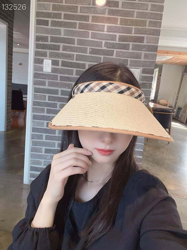 浅米色