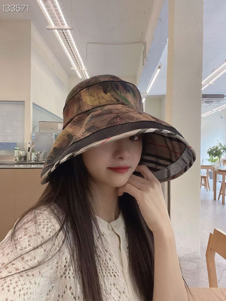 深棕色