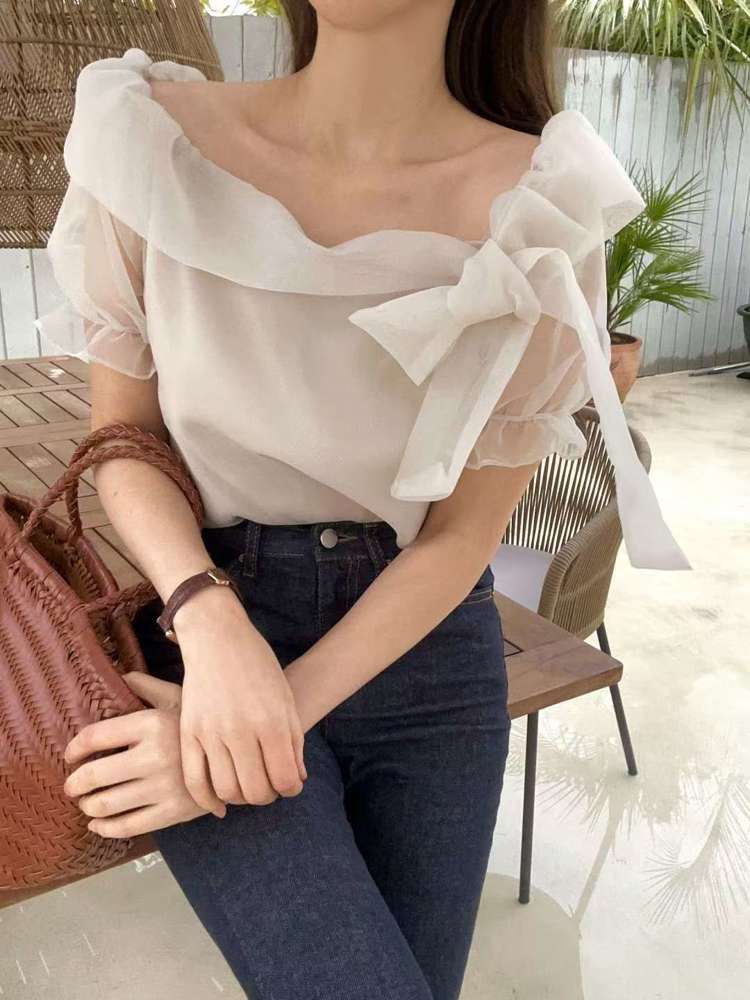 白色