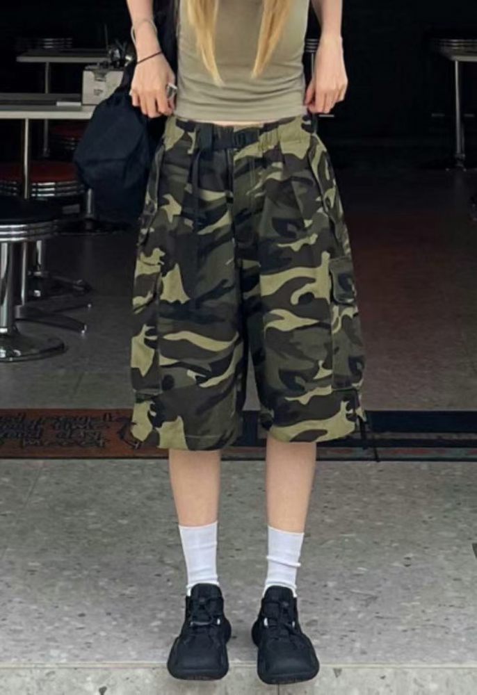 军绿色