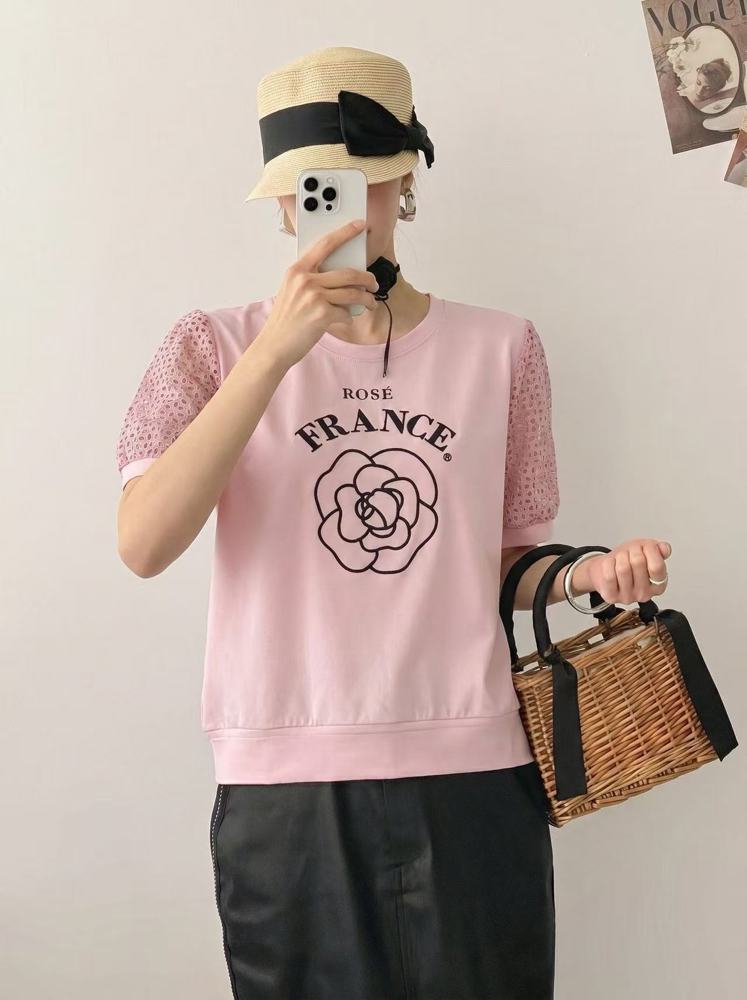 浅粉色