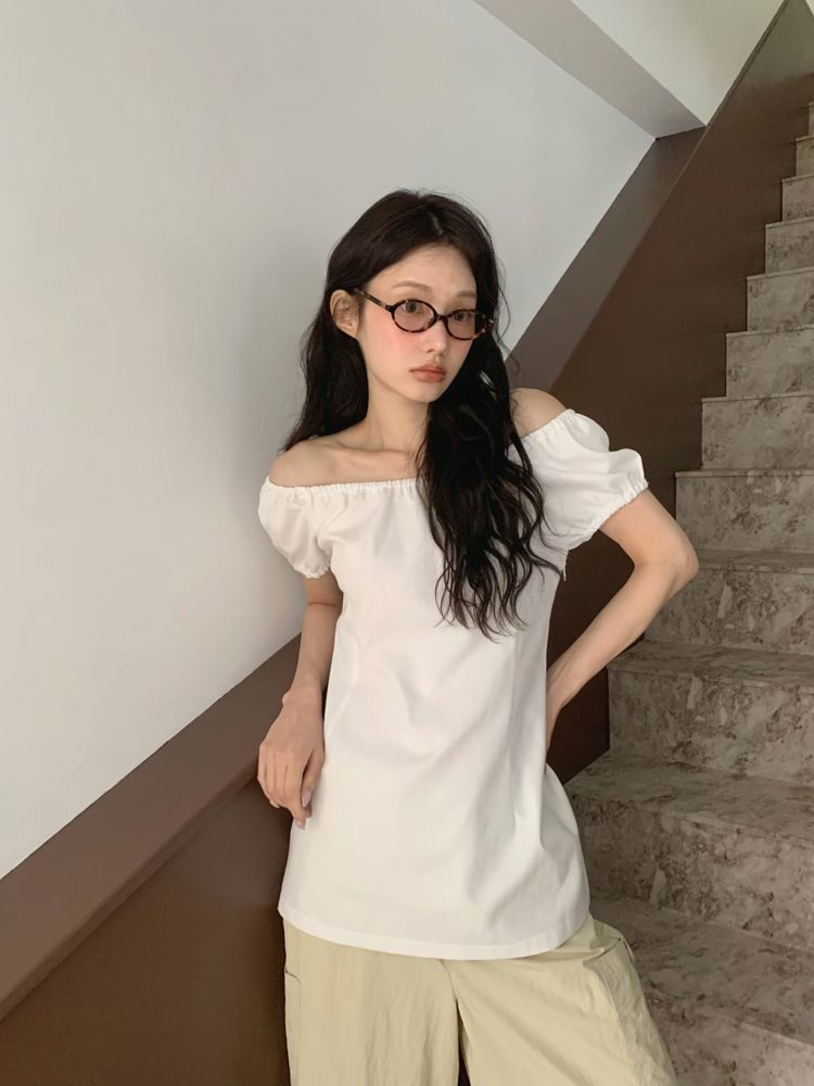 白色
