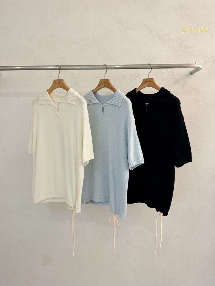 深蓝色