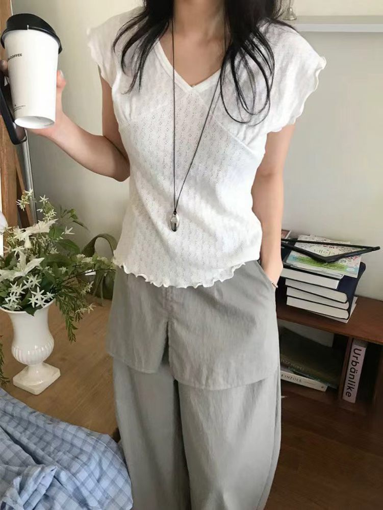 白色