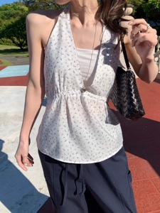 白色