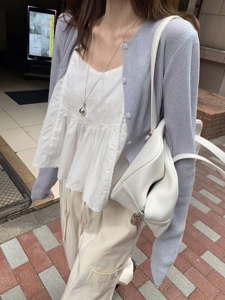蓝色