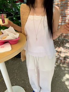 白色