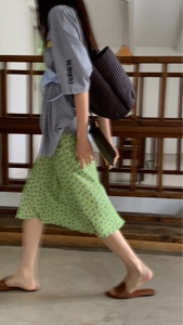 绿色
