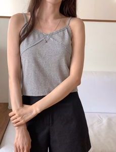 灰色