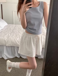 白色
