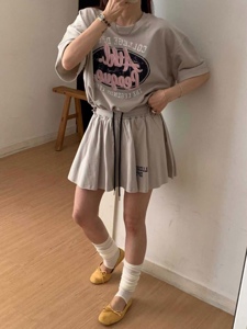 米色
