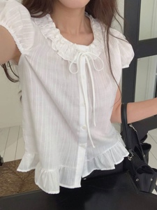 白色