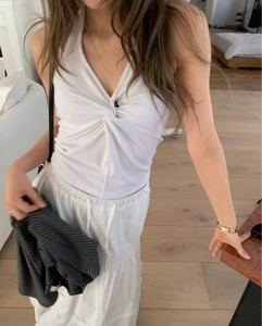 白色