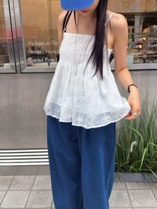 白色