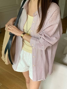 粉红色