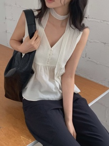 白色
