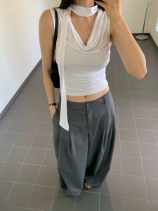 白色