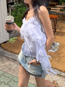 白色