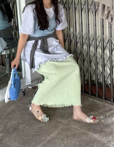 绿色