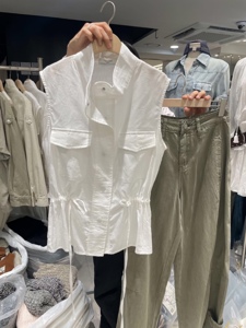 红色