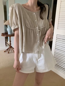 米色