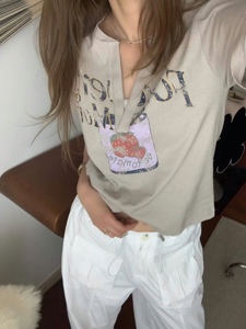 米色