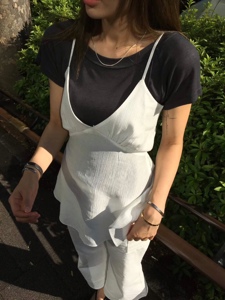 白色