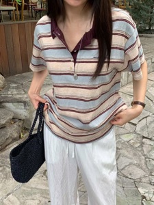 天蓝色