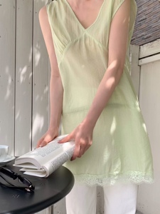 绿色